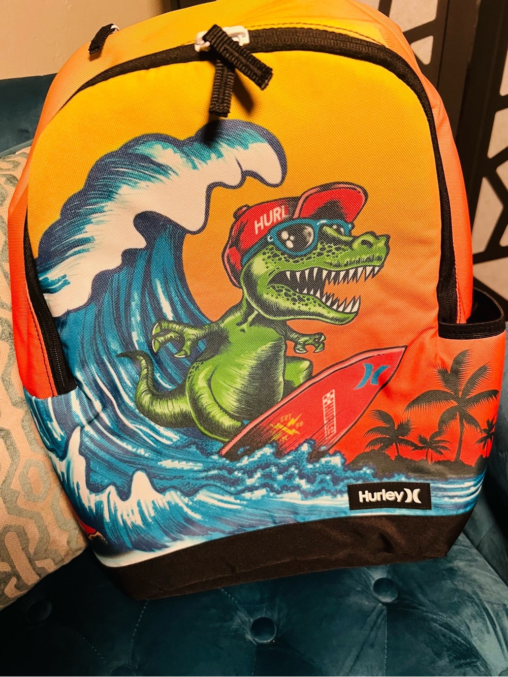 NWT Hurley Graphic Backpack Surf  🏄‍♂️ 🦖 Dino T-Rex School Book Bag 15”